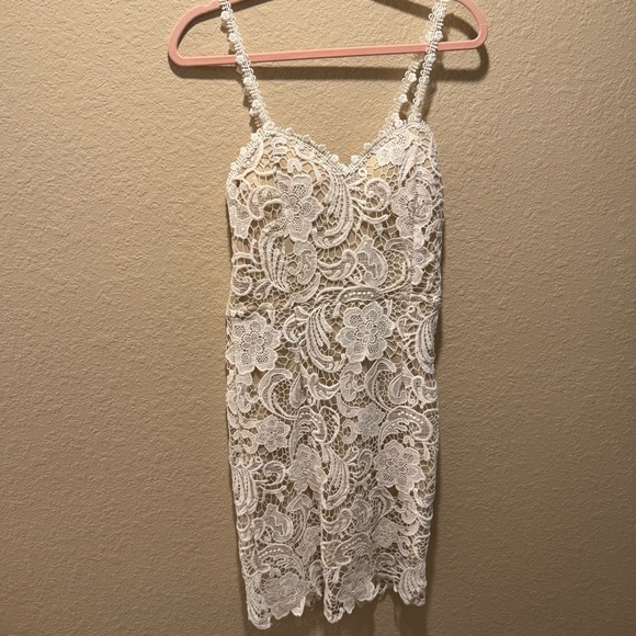 Dresses & Skirts - White on Nude Lace Spaghetti Strap Midi Dress Sweetheart Neckline size S